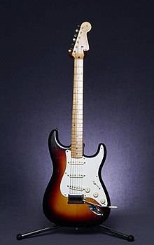 220px-1958_Fender_Stratocaster.jpg