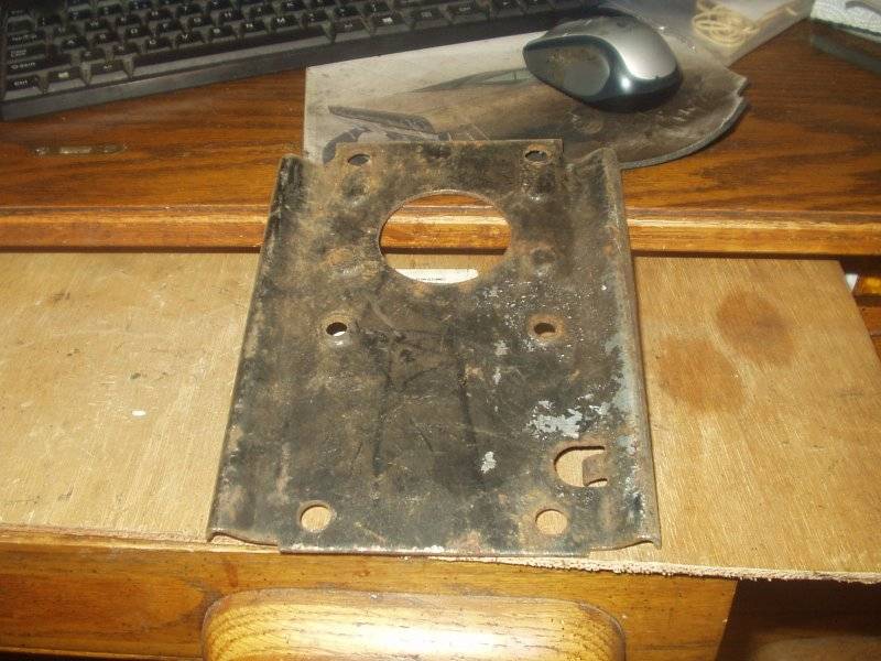 24 master cylinder plate 2.JPG