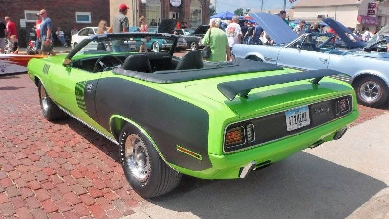 247 '71 Plymouth Hemi 'Cuda Convertible.jpg