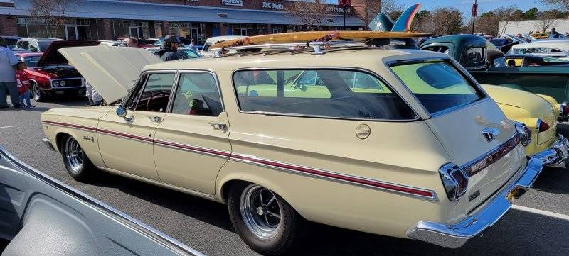 270 '65 Plymouth Belvedere Wagon 2.jpg