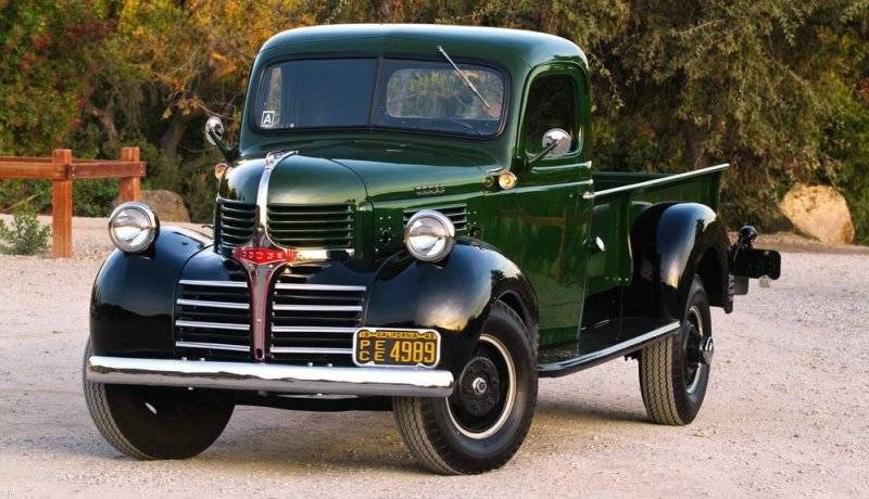 276 1942 Dodge Pickup.jpg