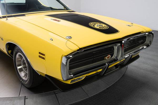 288188_1971-Dodge-Charger-Super-Bee_low_res.jpg