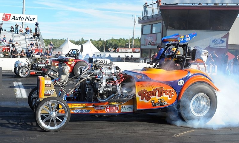 32 Bantam F-A RatTrap & Pure Hell II @ Hot Rod Reunion 2014.jpg