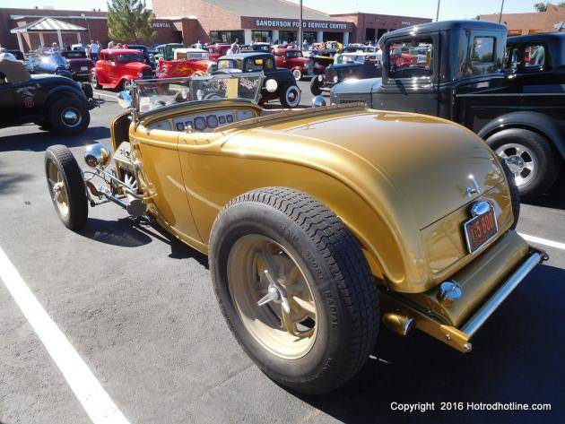 32 Ford Roadster Low Boy FI Hemi Powered #2.jpg