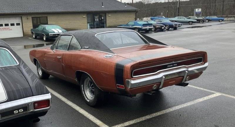 365 '70 Dodge Charger 500.jpg