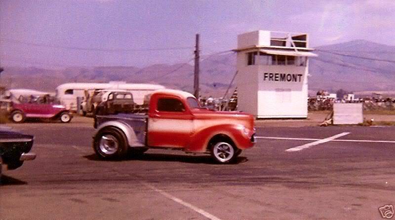 40 Willys Pick-up Gasser Fremont Raceway.jpg