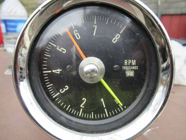 427 tachometer.jpg