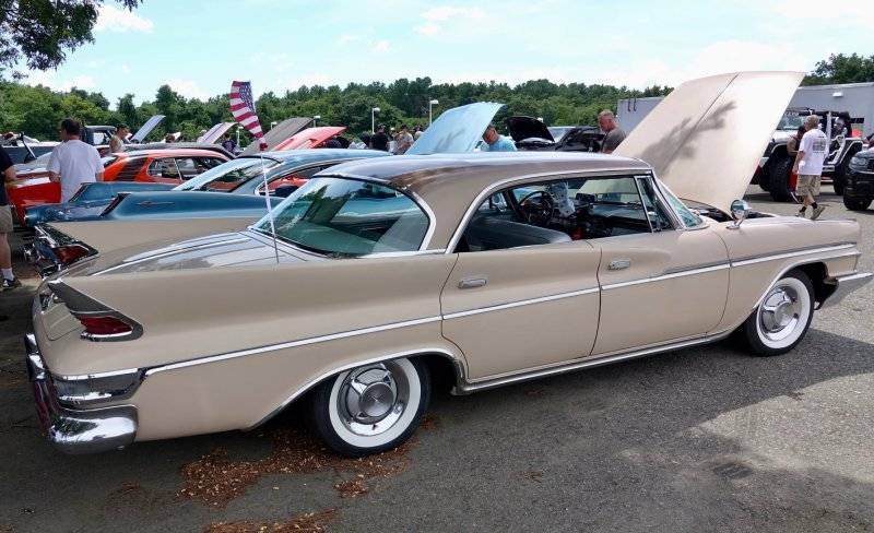 455 '61 DeSoto Four-Door Hardtop.jpg