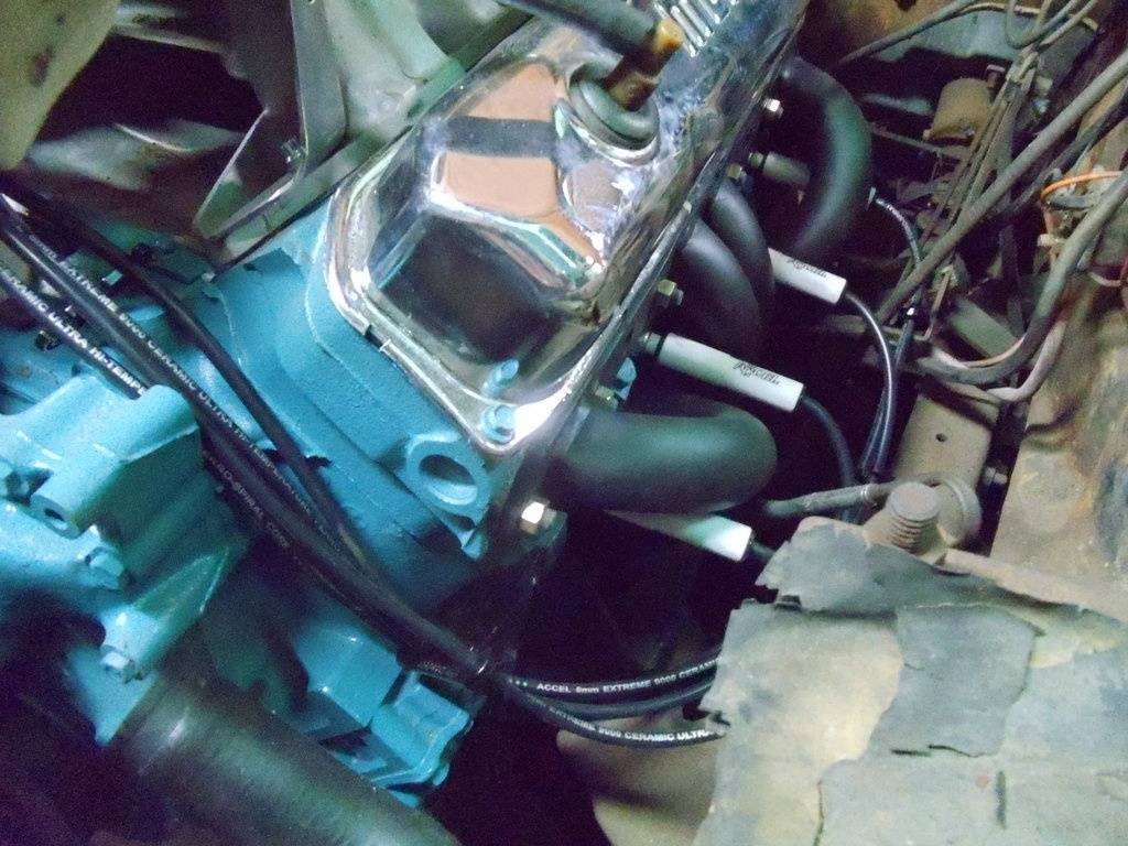 440 w/headers - a request for pics of YOUR spark plug wire setups!