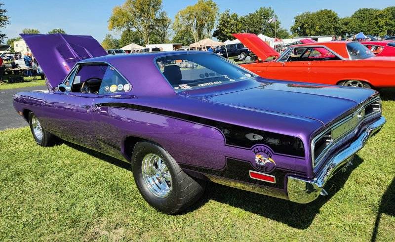 509 '70 Dodge Coronet Super Bee.jpg