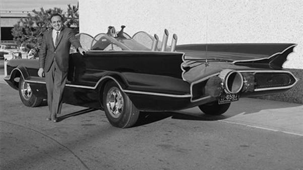 55 Loncoln Futrra George Barris Batmobile.jpg