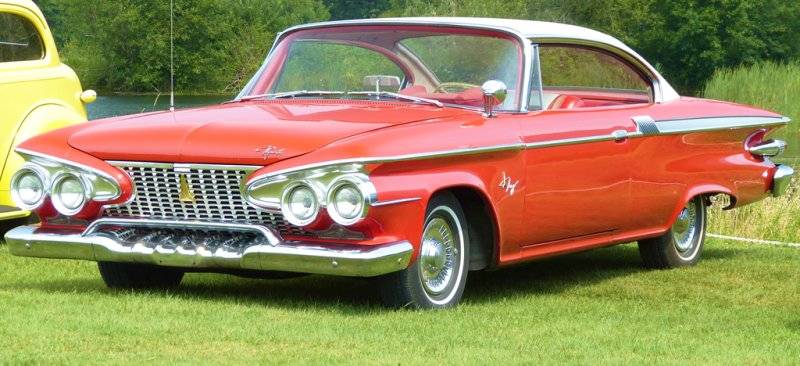 '61 Plymouth Fury (11).jpg