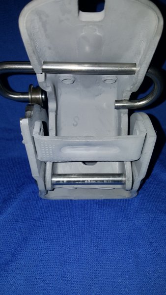 62 65 hinge front.jpg