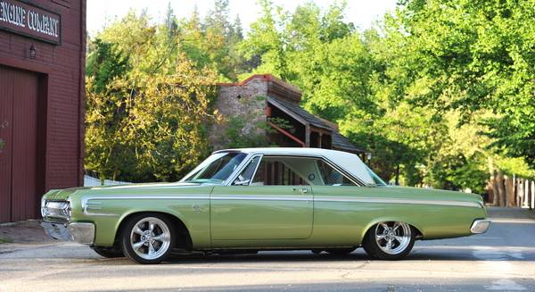 64 Coronet FastmanEFI Richard Nedbal XFI 572 725hp HEMI #1.jpg