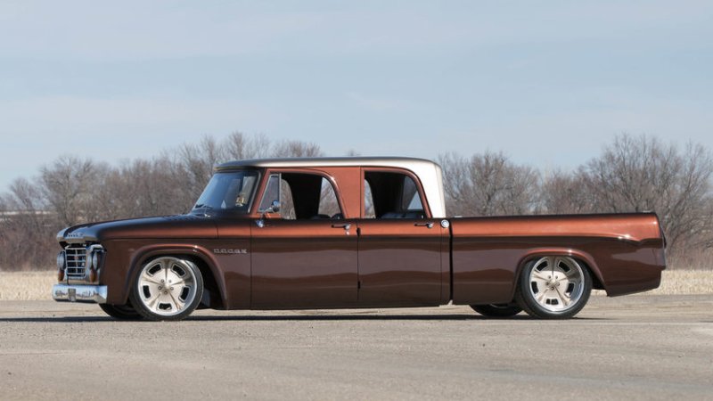 66 D-200 Sweptline Dodge Crewcab custom #1.jpg