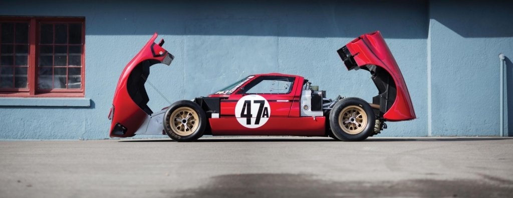 66 Shelby Ford GT-40 Mk IIB red side open.jpg