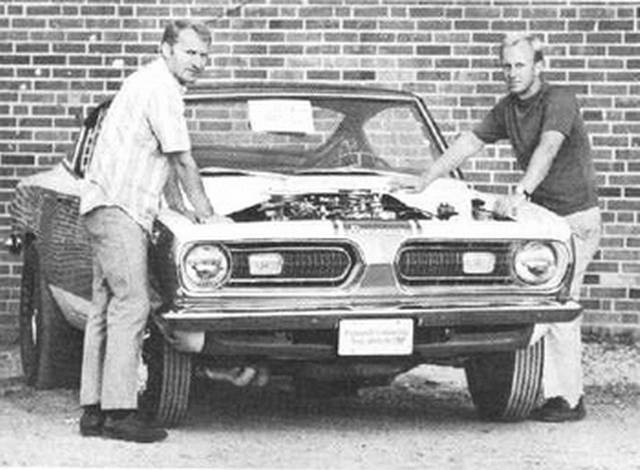 68 Barracuda Hemi SS BO29 Sox & Martin.jpg