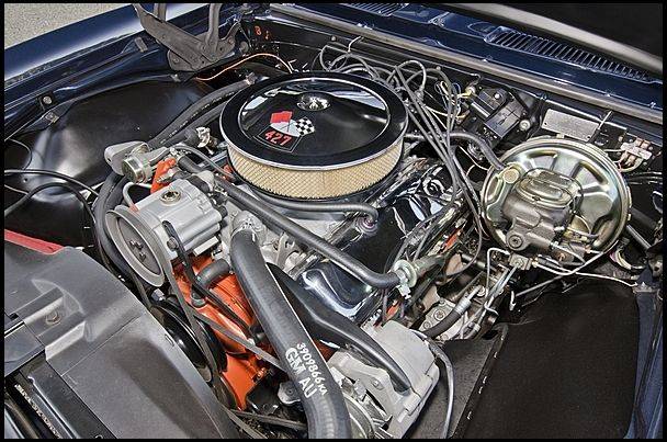 68 Camaro Yenko #3 engine 427ci.jpg