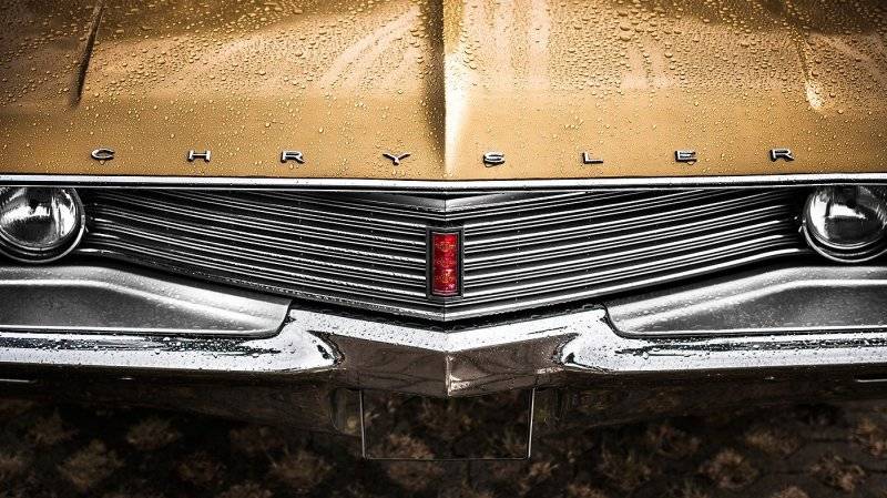 '68 Chrysler Newport Detail (6).jpg