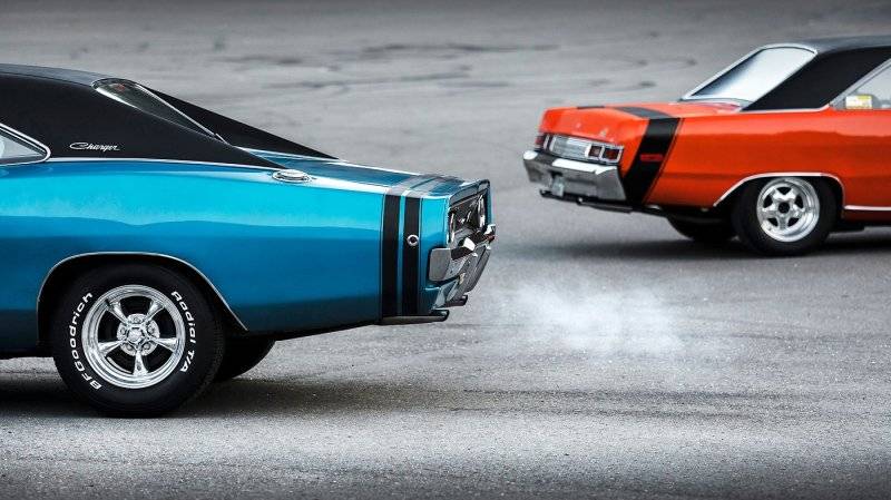 '68 Dodge Charger & '75 Dodge Dart (70).jpg