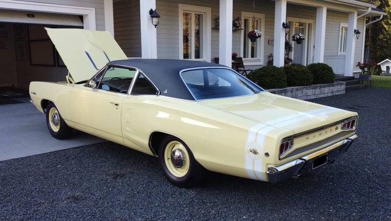 '68 Dodge Hemi Coronet Super Bee (31).jpg