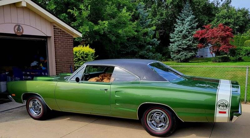 '69 Dodge Coronet Super Bee (44).jpg