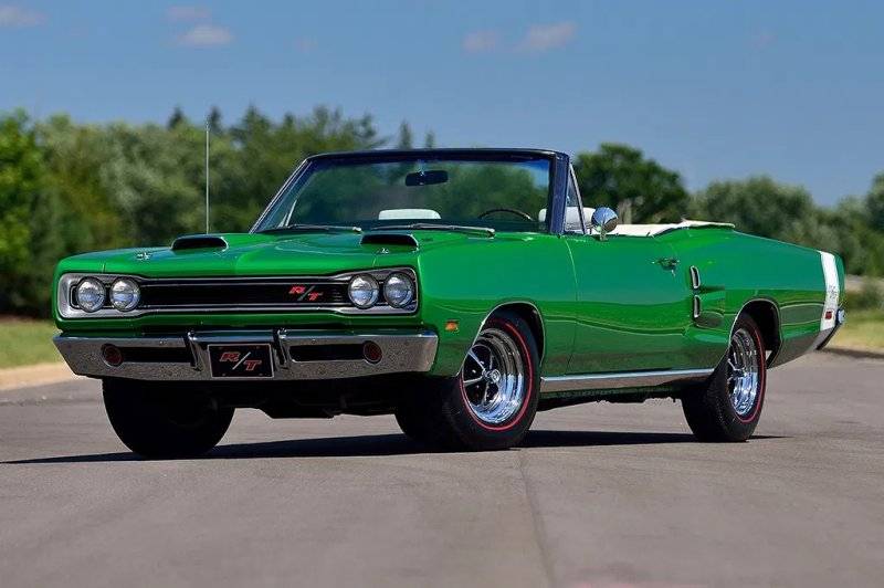 '69 Dodge Hemi Coronet RT Convertible (1).jpg