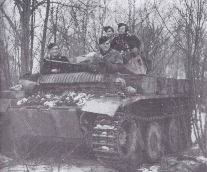 6957530aa38afd9d64d1b7468d81d443--panzer-ii-ww-tanks.jpg