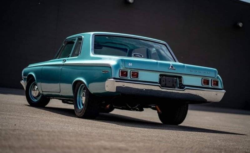 698 '64 Dodge 330.jpg