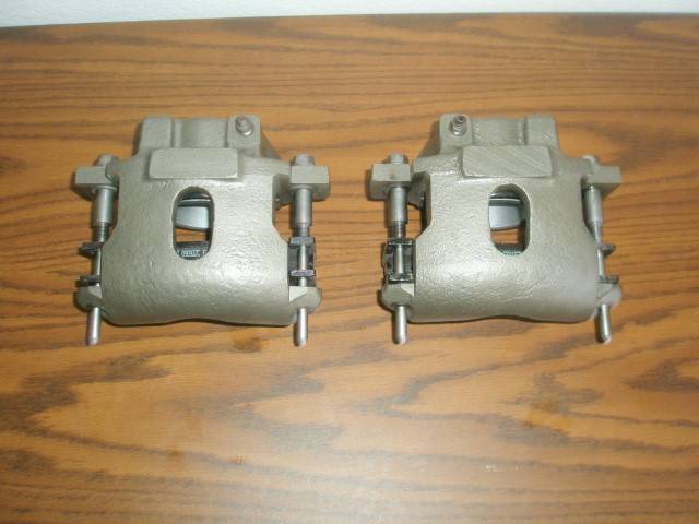 70-72 B Body Disc Brakes 007 (Small).JPG