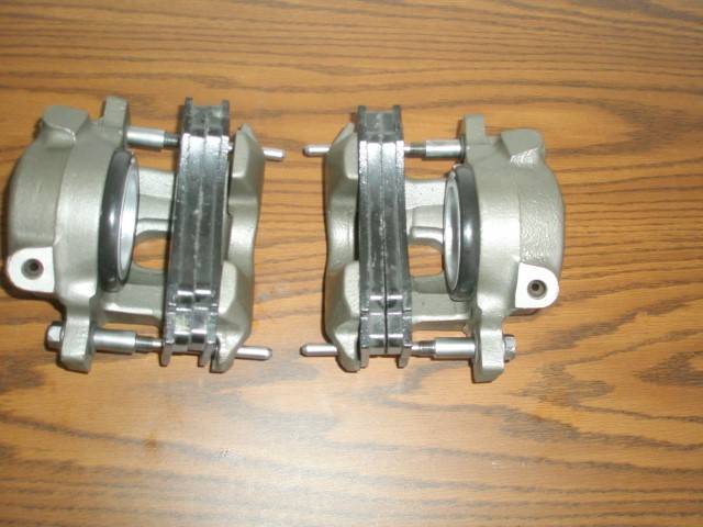 70-72 B Body Disc Brakes 010 (Small).JPG