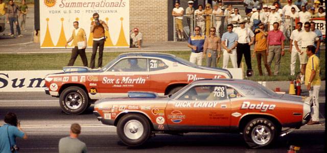 70 Challenger P-S Dick Landy & 70 Duster Ronnie Sox.jpg