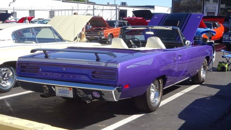 '70 Plymouth Road Runner Convertible (1).jpg