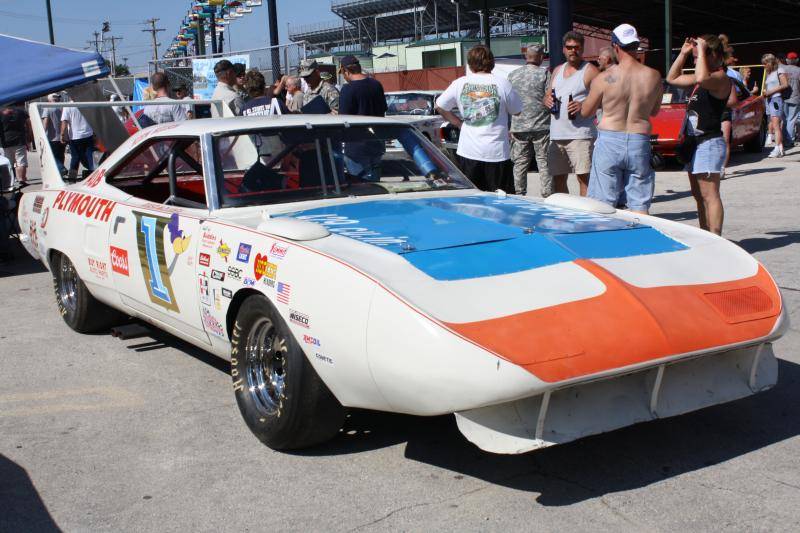 70 Superbird Nascar #1 Roger McCluskey #1.jpg