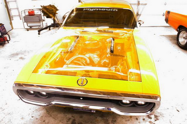 71or 72 custom Road Runner yellow.jpg