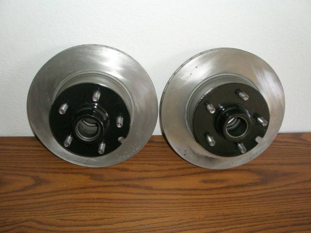 72 B Body Disc Brakes 002 (Small).JPG