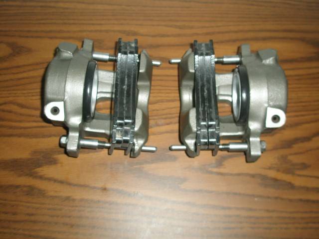 72 B Body Disc Brakes 011 (Small).JPG