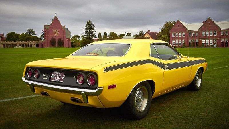 '72 Plymouth 'Cuda.jpg