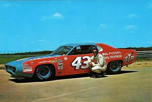 72 Roadrunner Nascar #43 Richard Petty (1).jpg