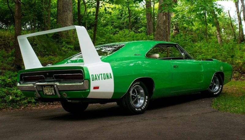 739 '69 Dodge Daytona.jpg