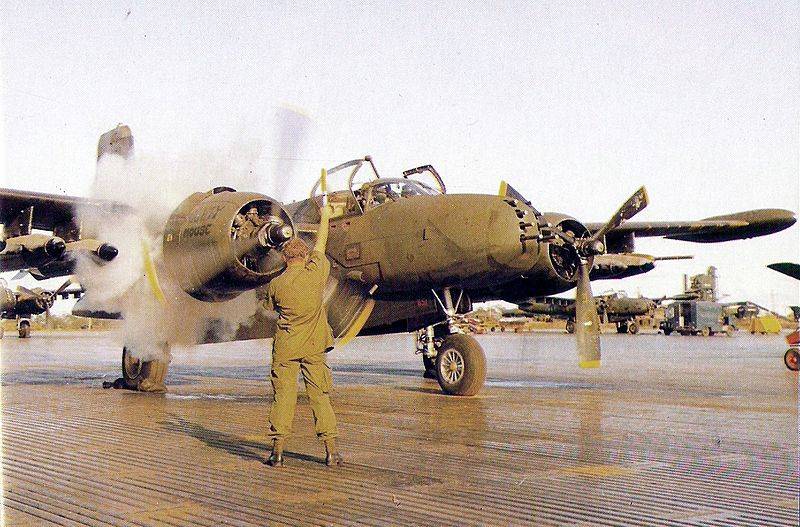 800px-B-26K_609SOS_NakhonPhanom_engine_start.jpg