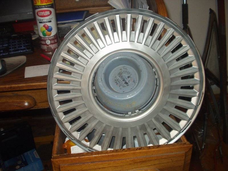 828 Hubcap 2.JPG