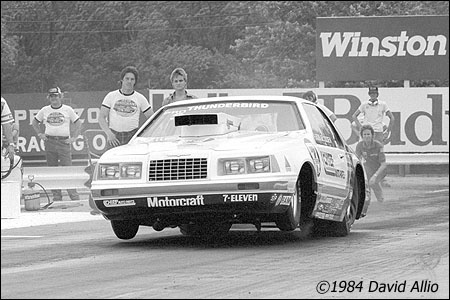 84 Thunderbird PS Bob Glidden Cheifs Auto Parts 7-11 car #1.jpg