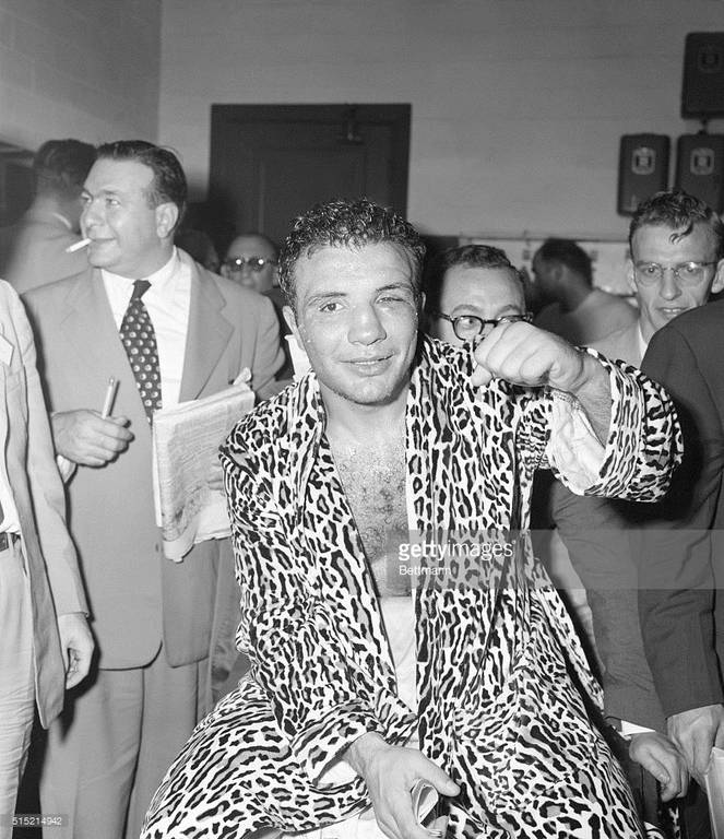 9141950detroit-mi-jake-la-motta-still-middleweight-champ-by-grace-of-picture-id515214942.jpg