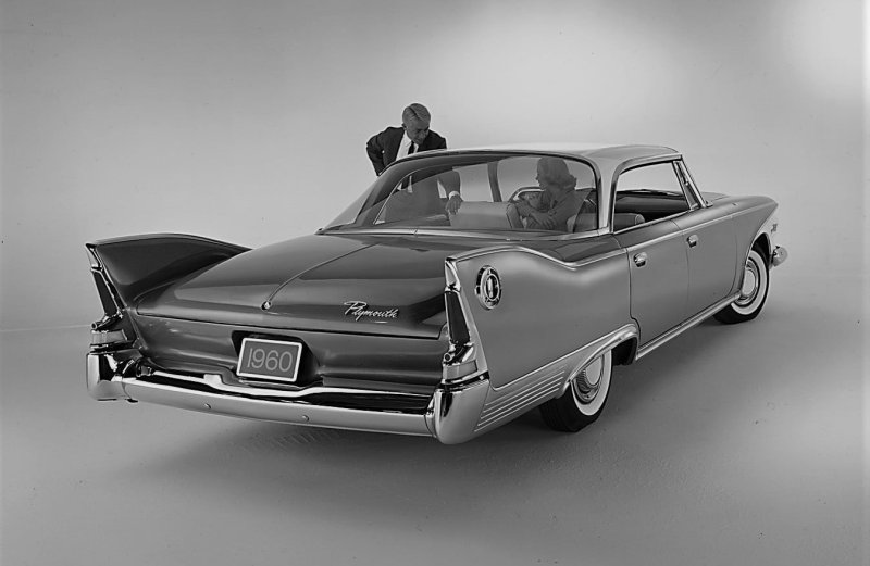 955 1960 Plymouth Fury 4-door Hardtop.jpg