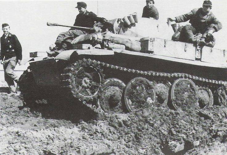 97a0136e8be4652182b343622a64c4fc--panzer-ii-ww-pictures.jpg