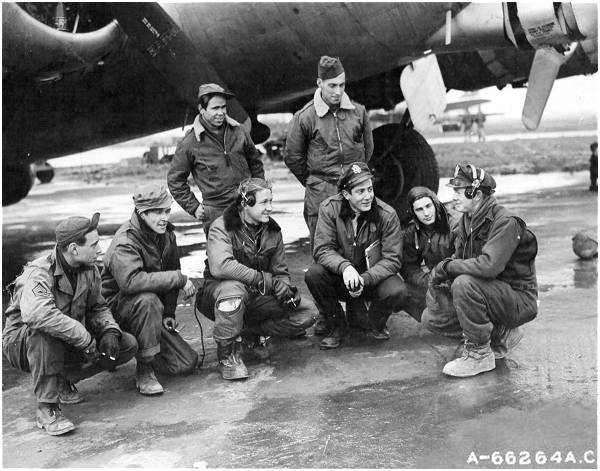 a-66264a-c-crew-15-hansen-401st-bg-615th-bs-13-dec-1944-england-.jpg