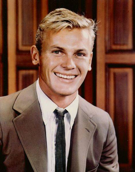 a7af36775f8fe0456e57966f11246201--tab-hunter-movie-stars.jpg