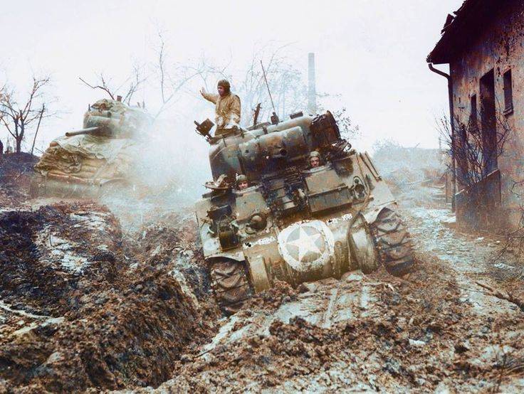 a95e5c77fa246e308f526263aa541c79--the-mud-ww-tanks.jpg