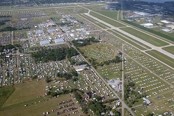 airventure_aerial.jpg